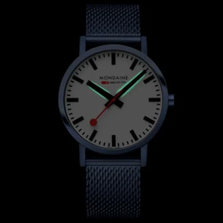 Mondaine Classic - IP Blue / Mesh Strap / 40mm